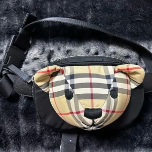 burberry kids belt pack